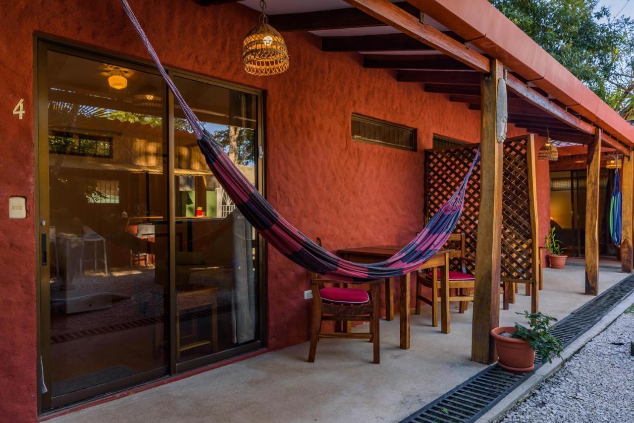 Hotel Mahayana Tamarindo Exterior photo