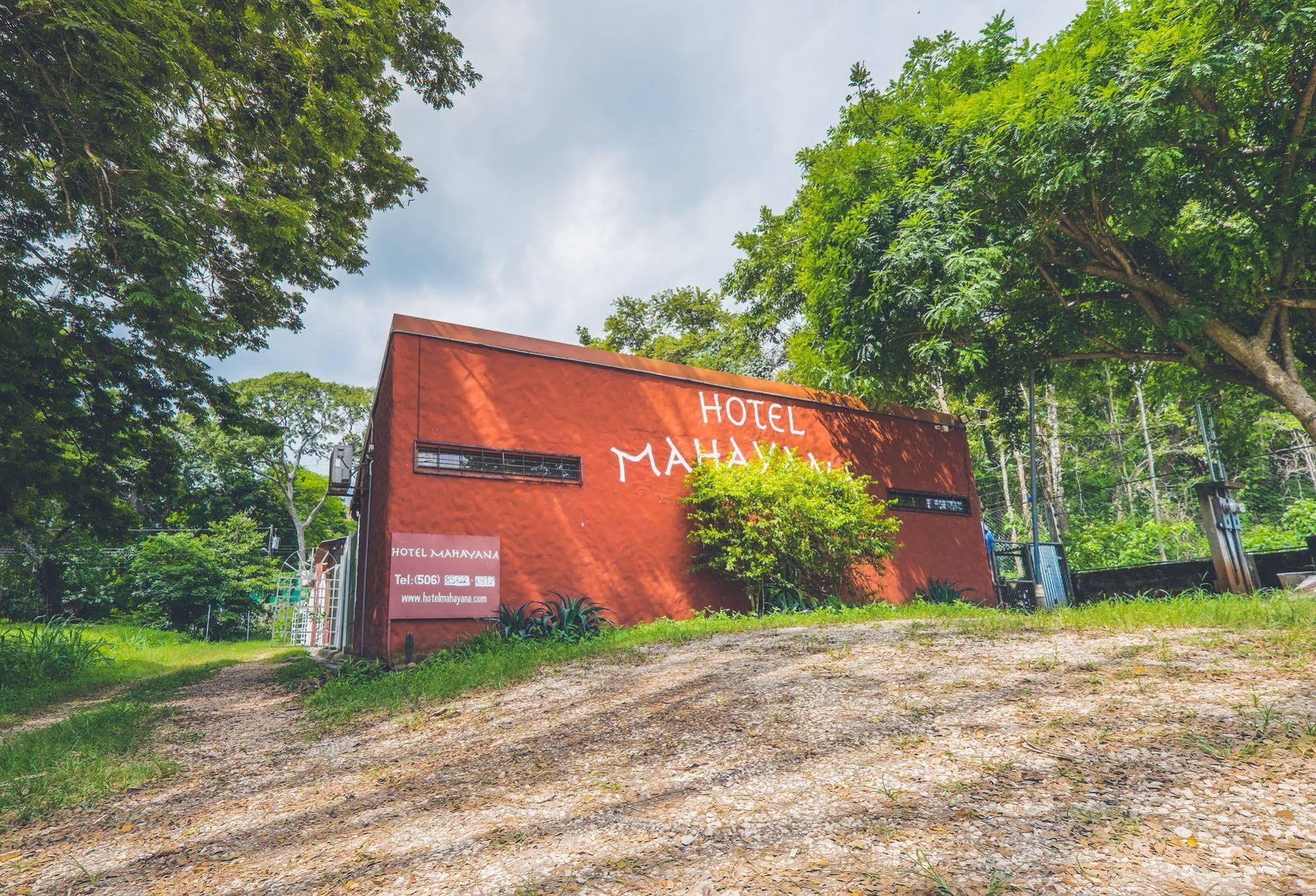 Hotel Mahayana Tamarindo Exterior photo